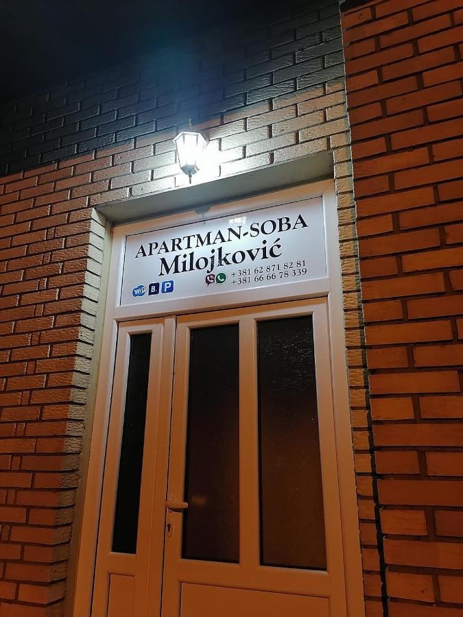 Soba Milojkovic Apartman Galambóc Kültér fotó