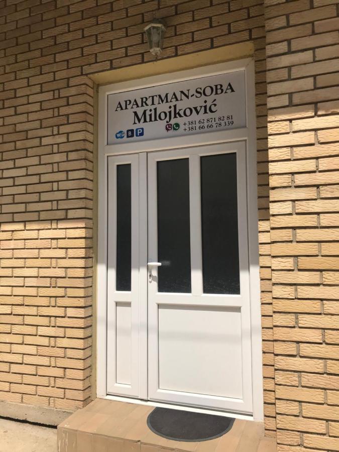Soba Milojkovic Apartman Galambóc Kültér fotó